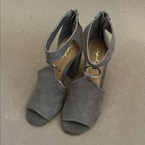Qupid Gray Perforated Peep-Toe Block Heels with Ankle Ring